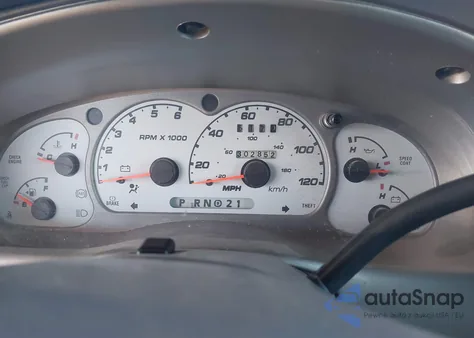 2001 Ford Explorer Sport Trac z USA, uszkodzony, nr VIN 1FMZU67E21UC04935